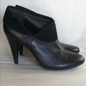 Coach Annika black leather booties